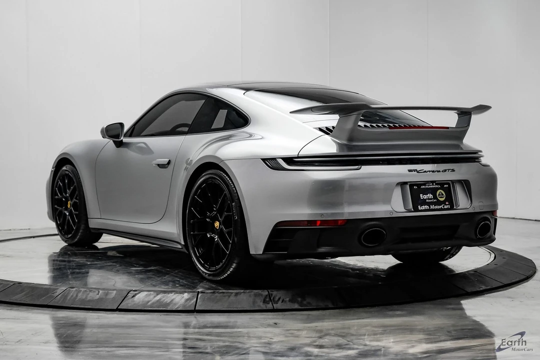 2024 Porsche 992 Carrera GTS - Image 12 of 31
