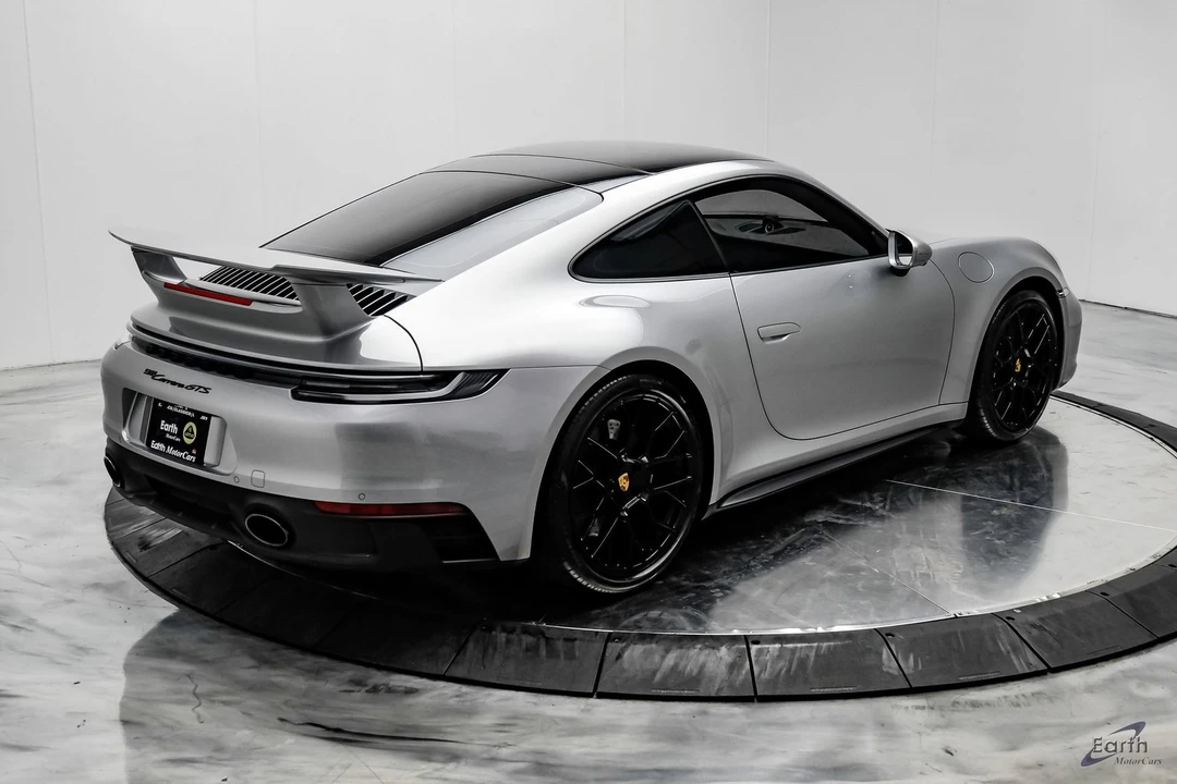2024 Porsche 992 Carrera GTS - Image 18 of 31