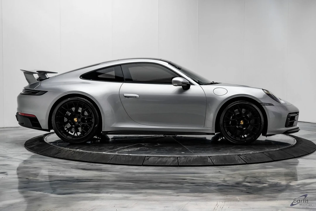 2024 Porsche 992 Carrera GTS - Image 22 of 31