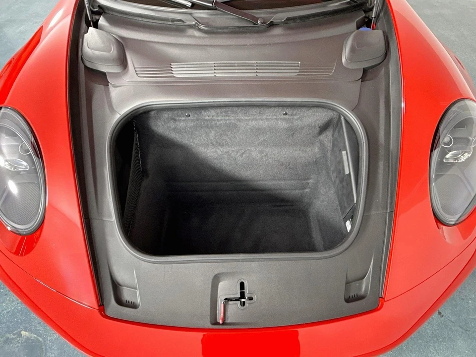 2024 Porsche 992 Carrera GTS - Image 27 of 31