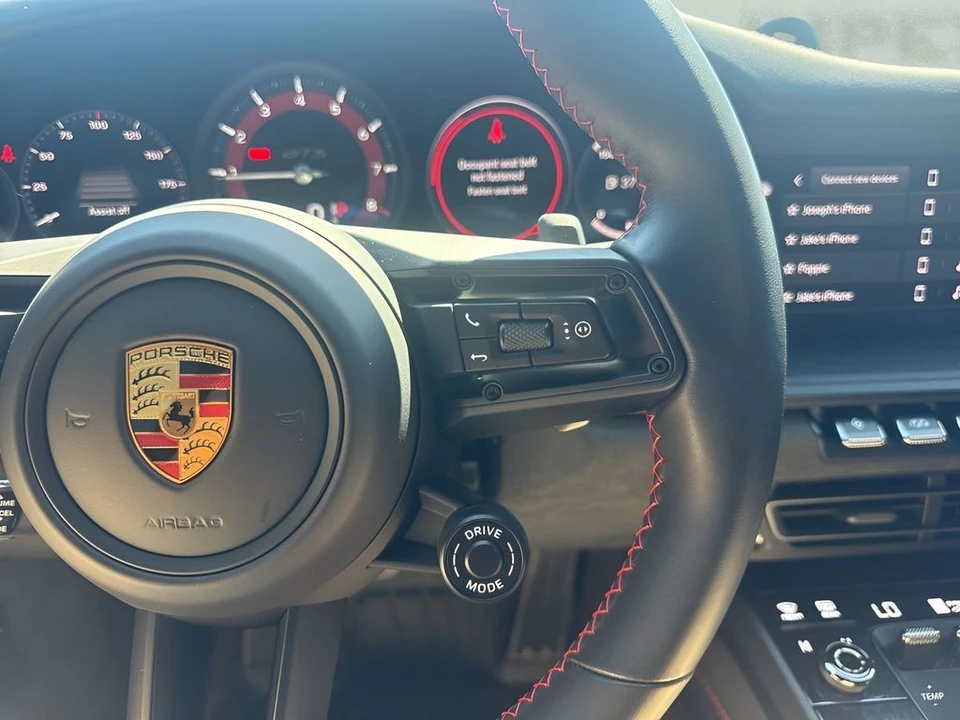 2024 Porsche - Image 16 of 30