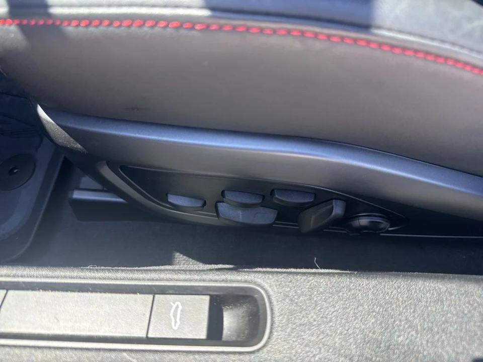 2024 Porsche - Image 10 of 30
