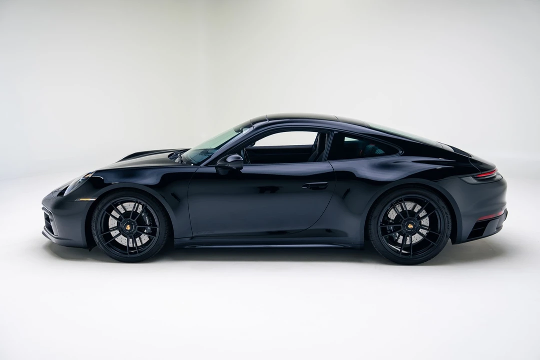 2024 Porsche 992 Carrera GTS - Image 14 of 21