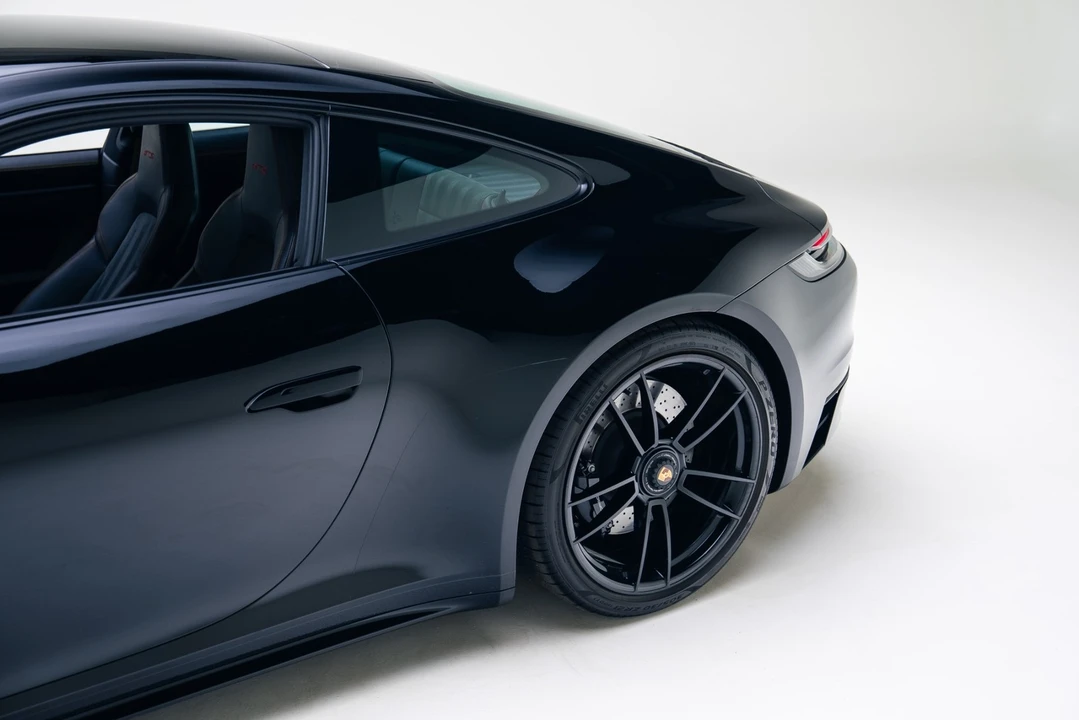 2024 Porsche 992 Carrera GTS - Image 18 of 21