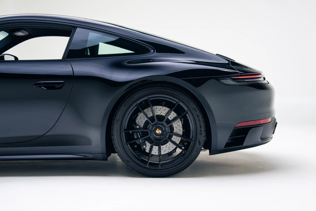 2024 Porsche 992 Carrera GTS - Image 15 of 21