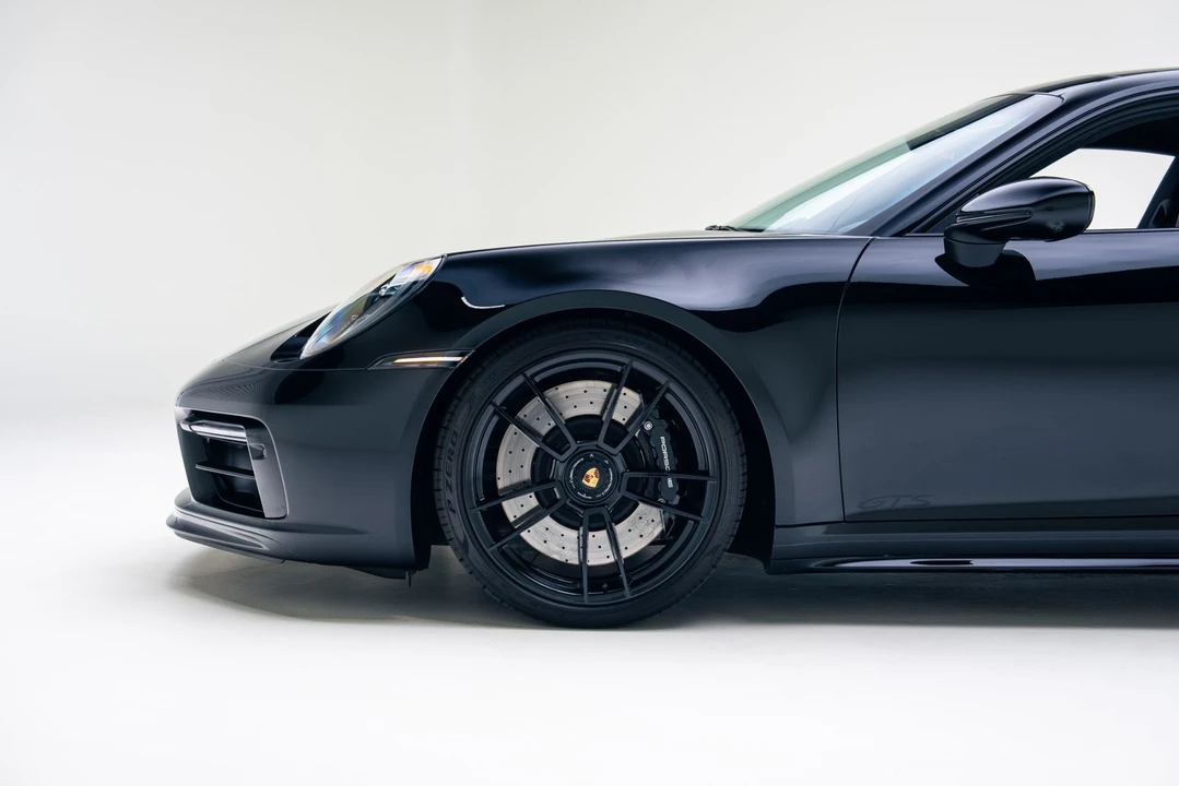 2024 Porsche 992 Carrera GTS - Image 16 of 21
