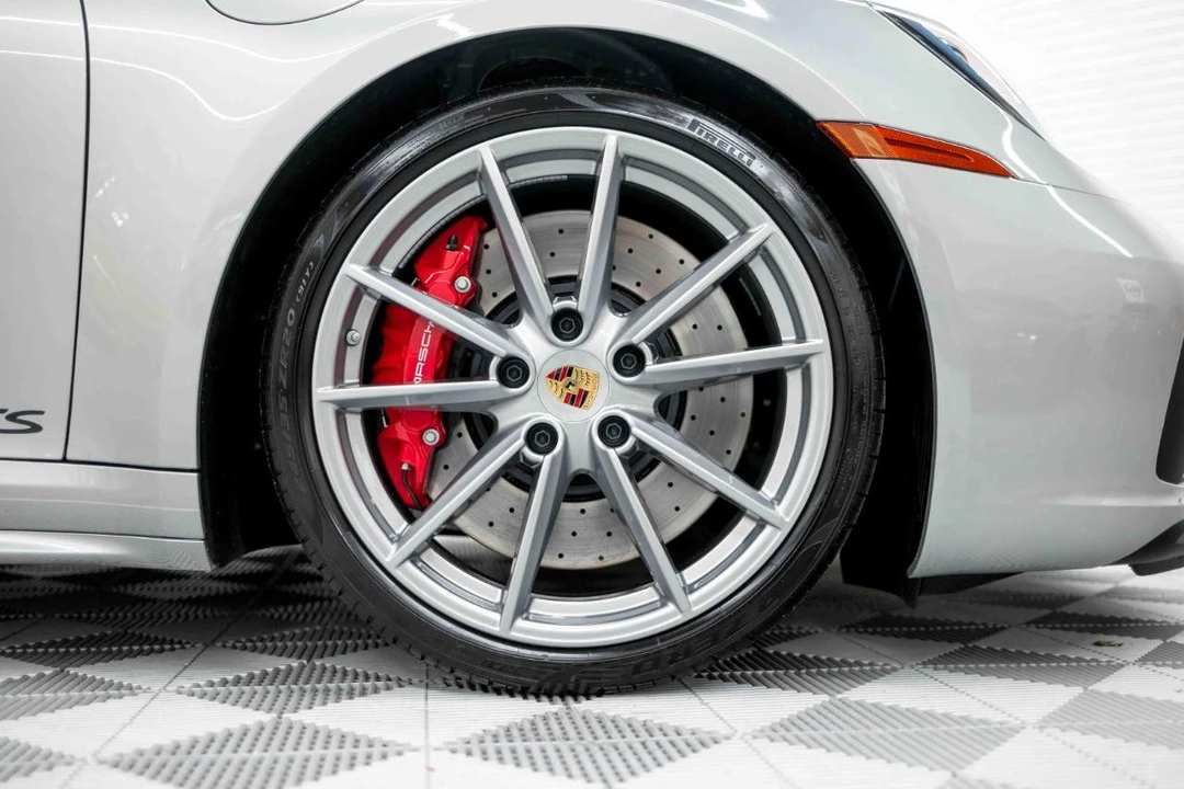 2024 Porsche 992 Carrera GTS - Image 30 of 31