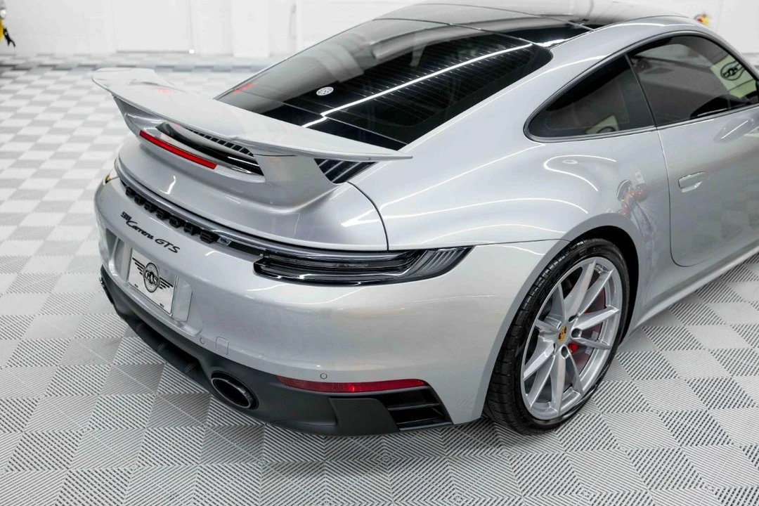 2024 Porsche 992 Carrera GTS - Image 22 of 31