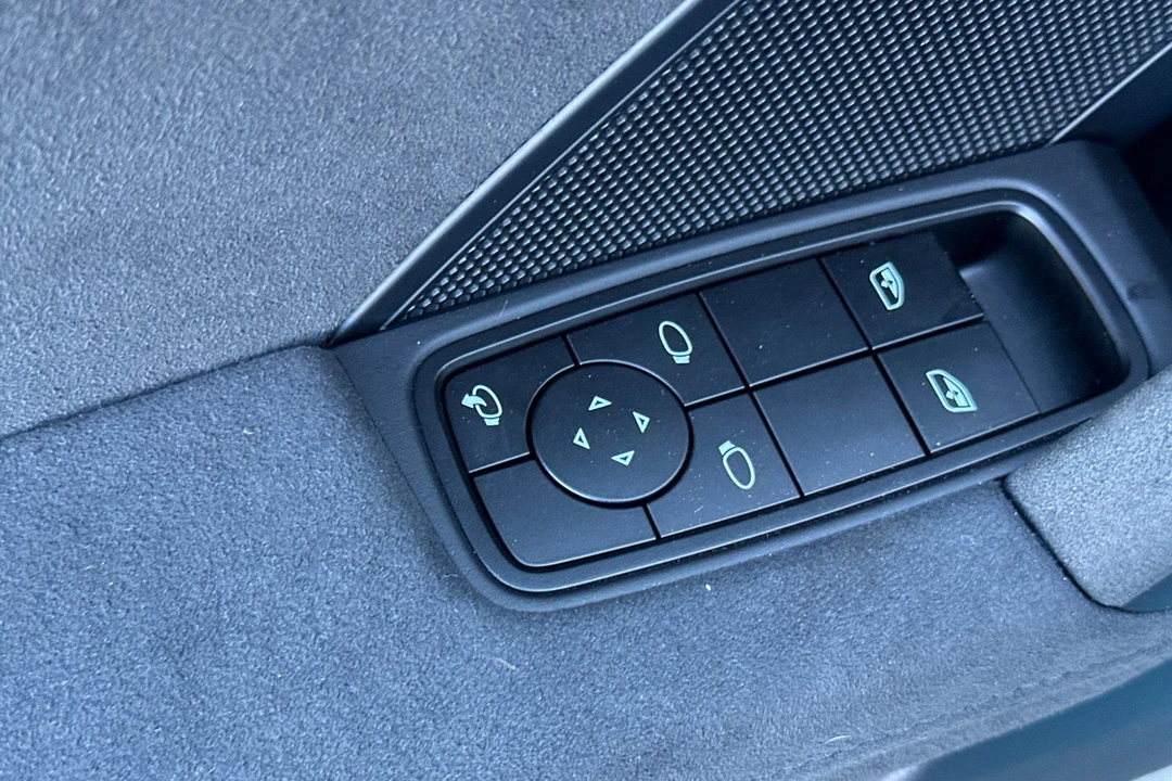 2024 Porsche 992 Carrera GTS - Image 13 of 31