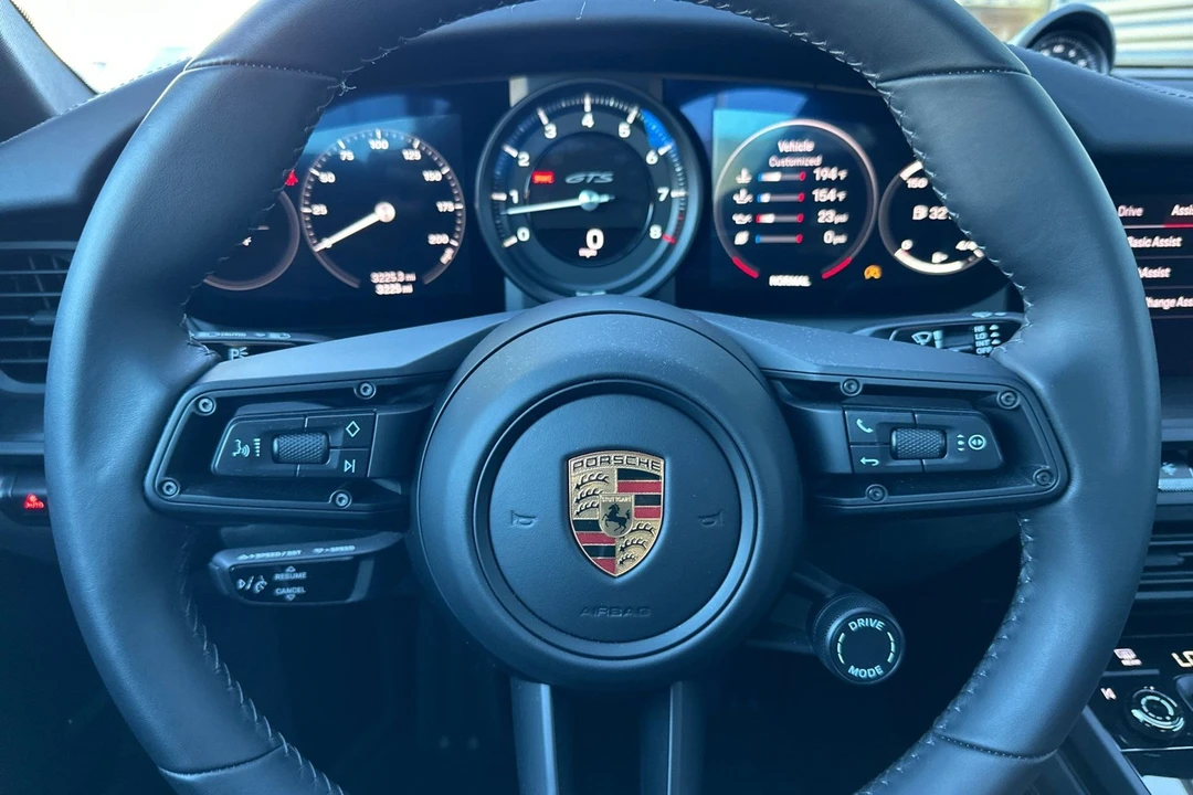 2024 Porsche 992 Carrera GTS - Image 28 of 31