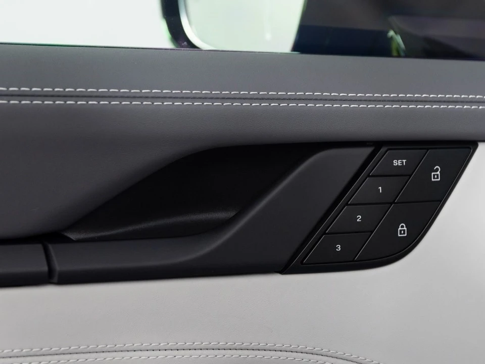 2024 Porsche 992 Carrera GTS - Image 14 of 21