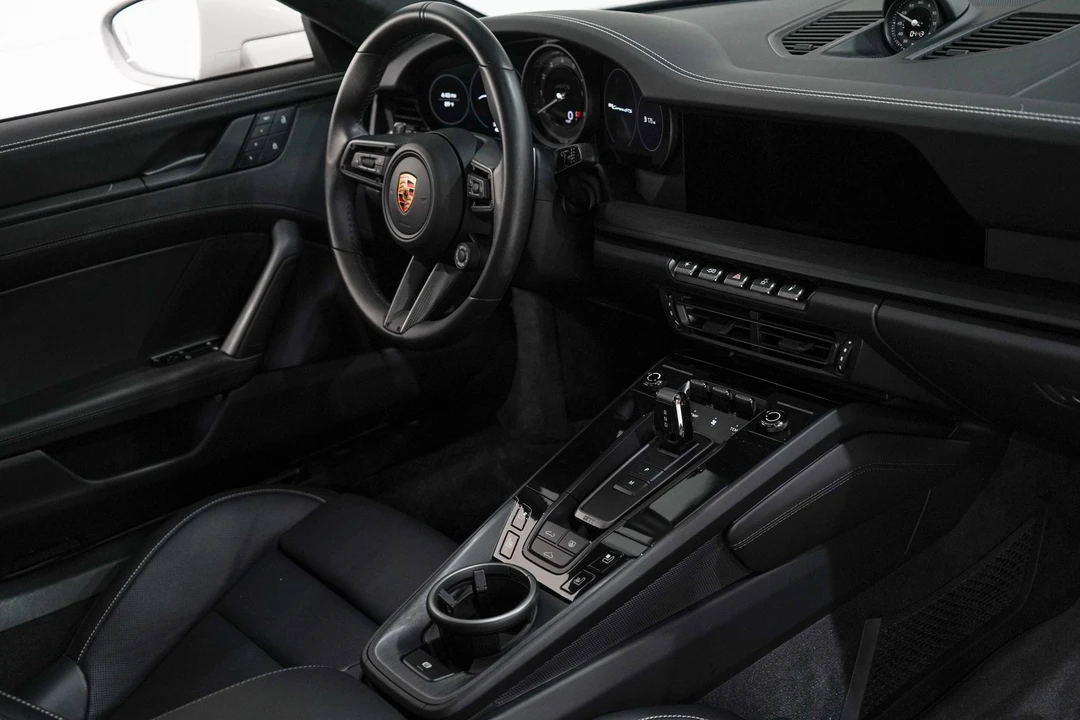 2024 Porsche 992 Carrera GTS - Image 17 of 31