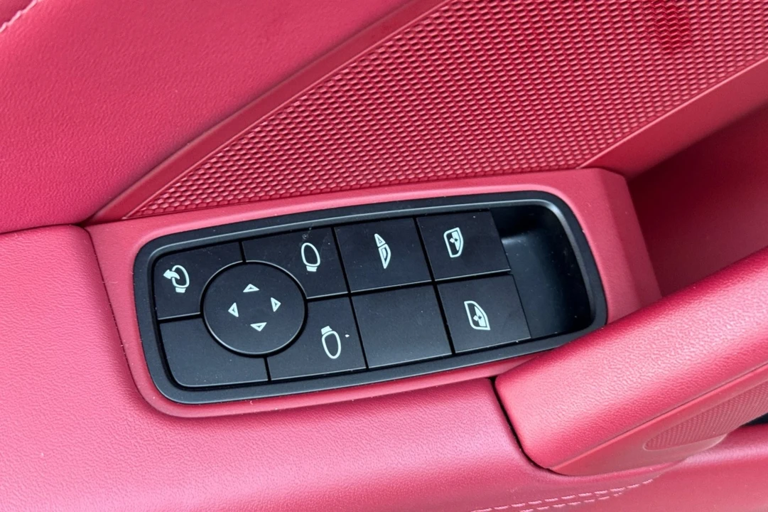 2024 Porsche 992 Carrera GTS - Image 14 of 21