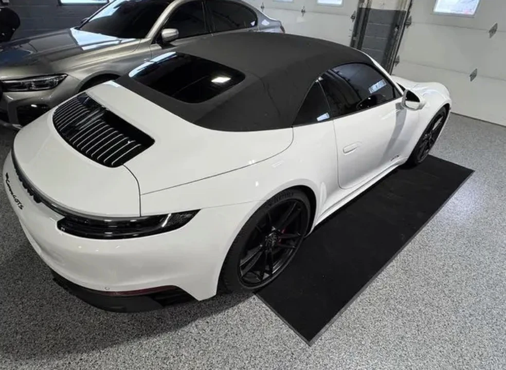 2024 Porsche 992 Carrera GTS - Image 4 of 9