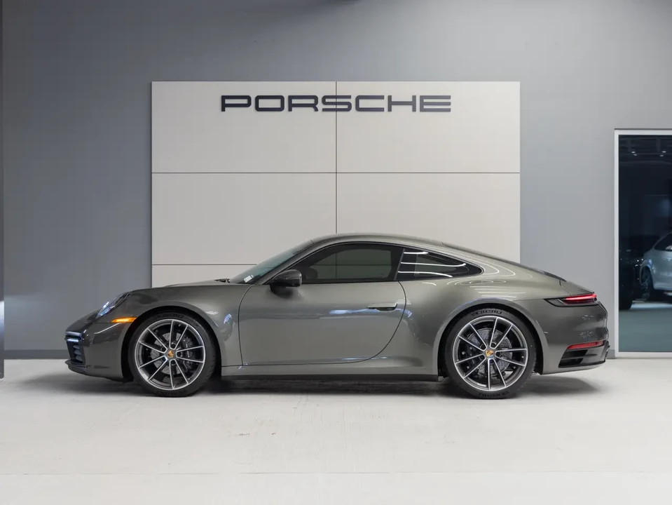 2024 Porsche 992 Carrera - Image 2 of 8