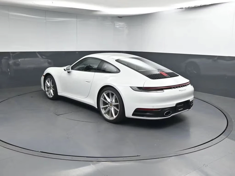 2024 Porsche 992 Carrera - Image 20 of 31