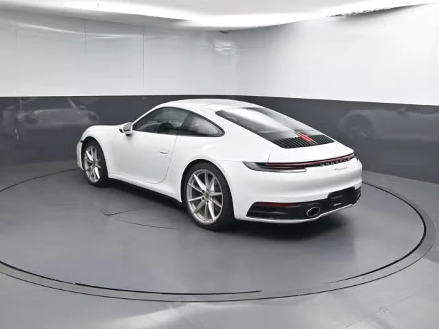 2024 Porsche 992 Carrera - Image 18 of 31