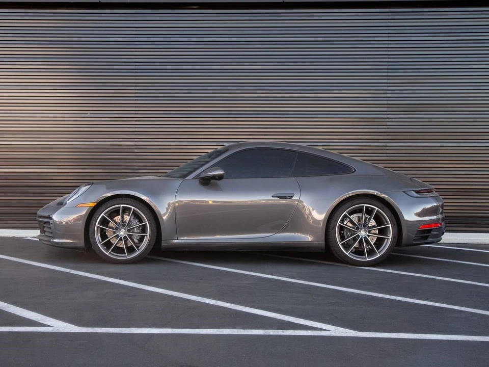 2024 Porsche 992 Carrera - Image 2 of 5