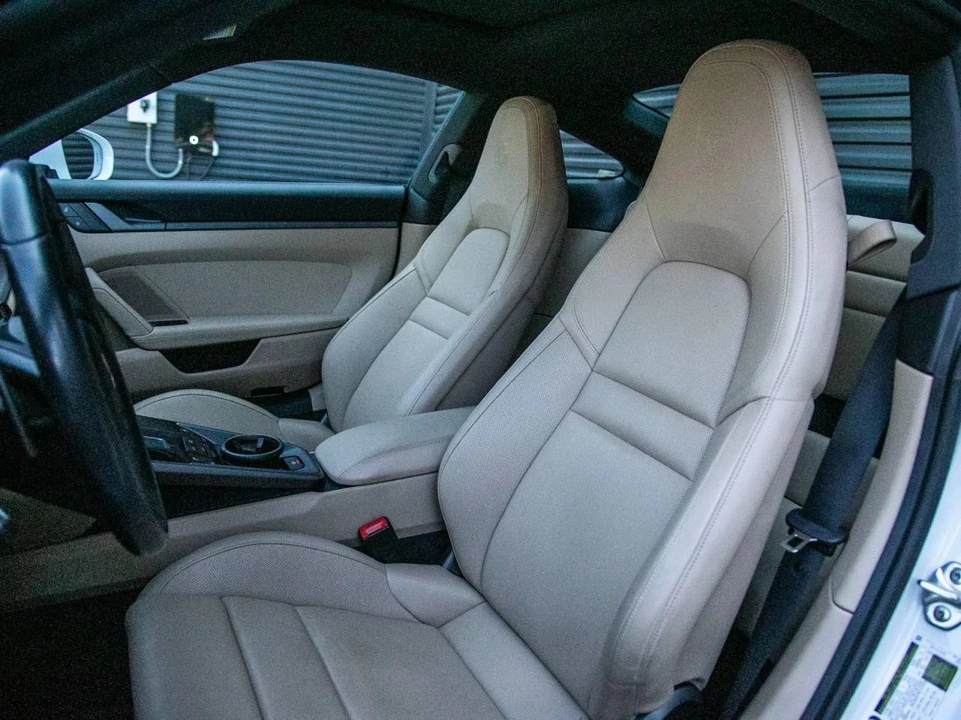 2024 Porsche 992 Carrera - Image 5 of 5