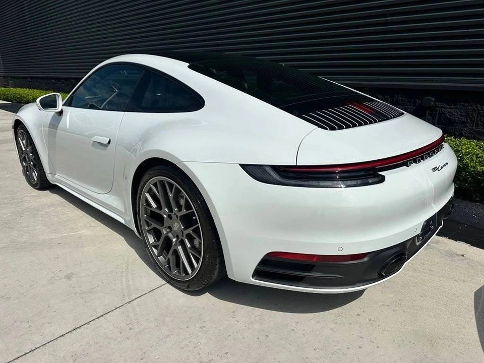 2024 Porsche 992 Carrera - Image 3 of 5