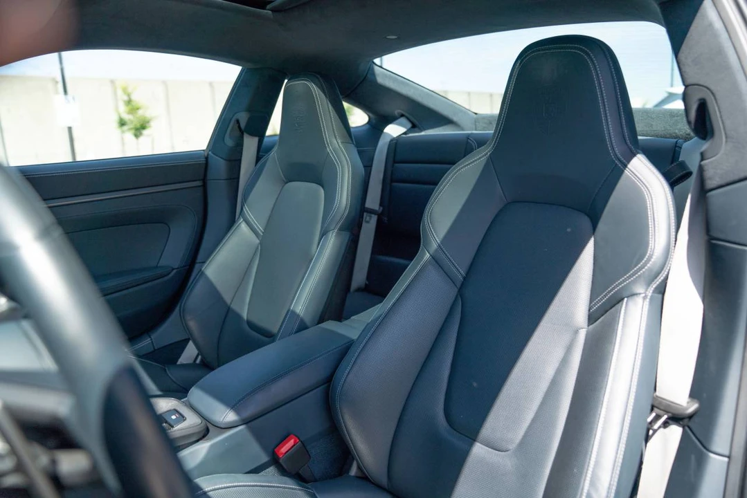 2024 Porsche 992 Carrera - Image 5 of 5