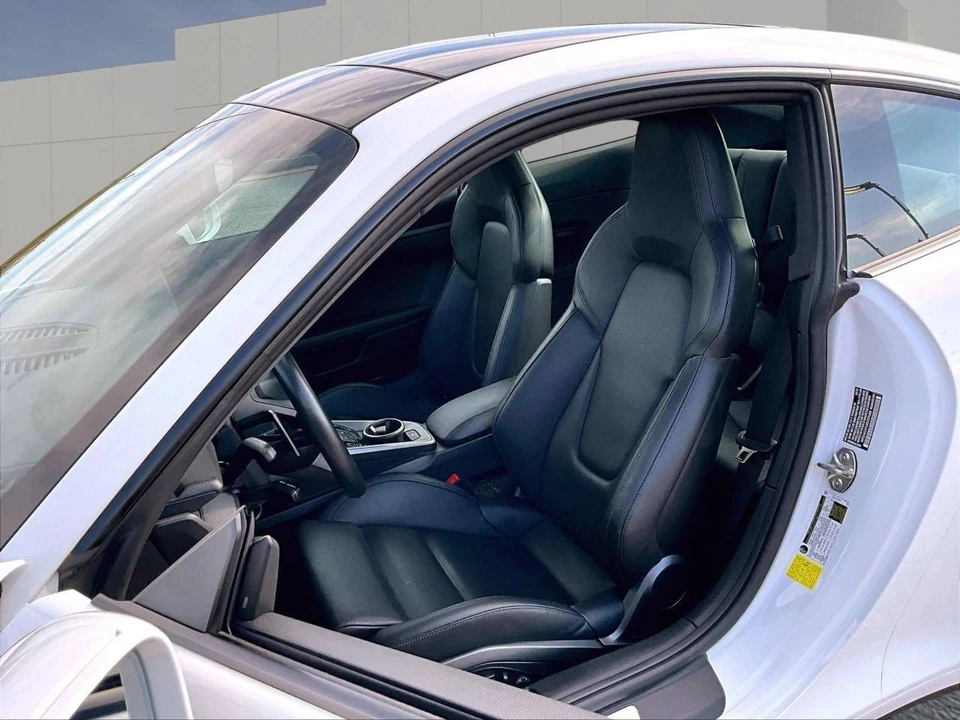 2024 Porsche 992 Carrera - Image 5 of 5