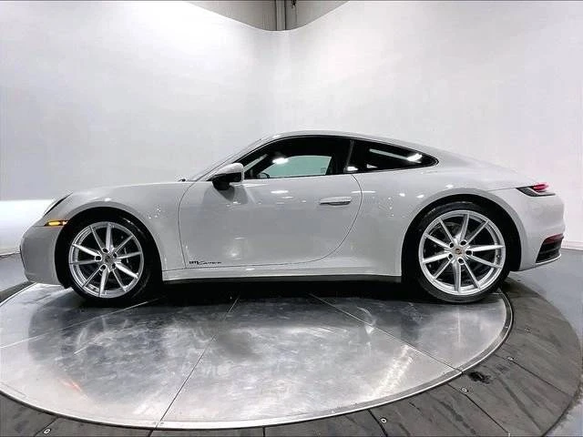 2024 Porsche 992 Carrera - Image 2 of 5