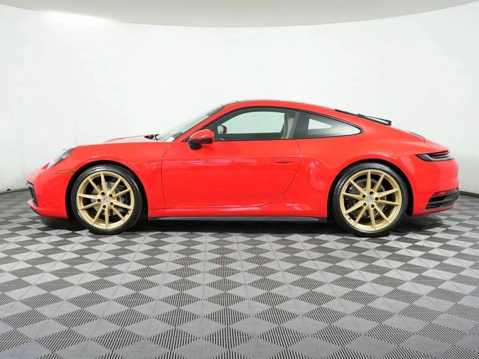 2024 Porsche 992 Carrera - Image 2 of 5