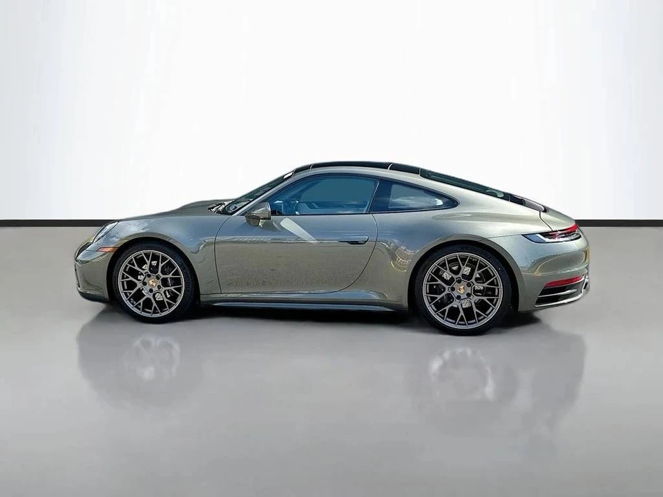 2024 Porsche 992 Carrera - Image 2 of 5