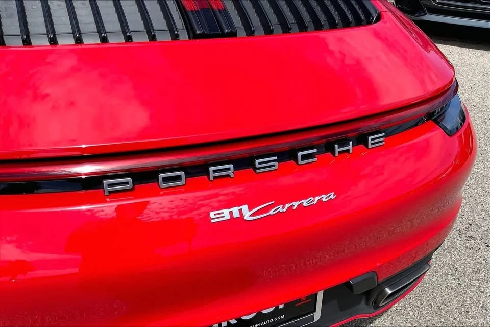 2024 Porsche 992 Carrera - Image 10 of 20