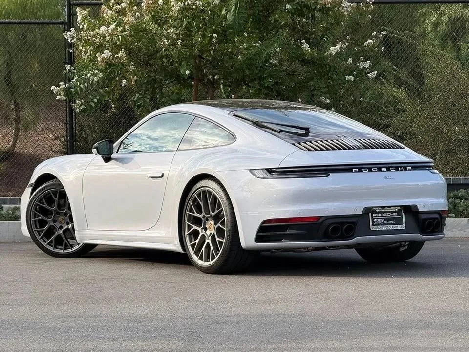 2024 Porsche 992 Carrera - Image 3 of 20