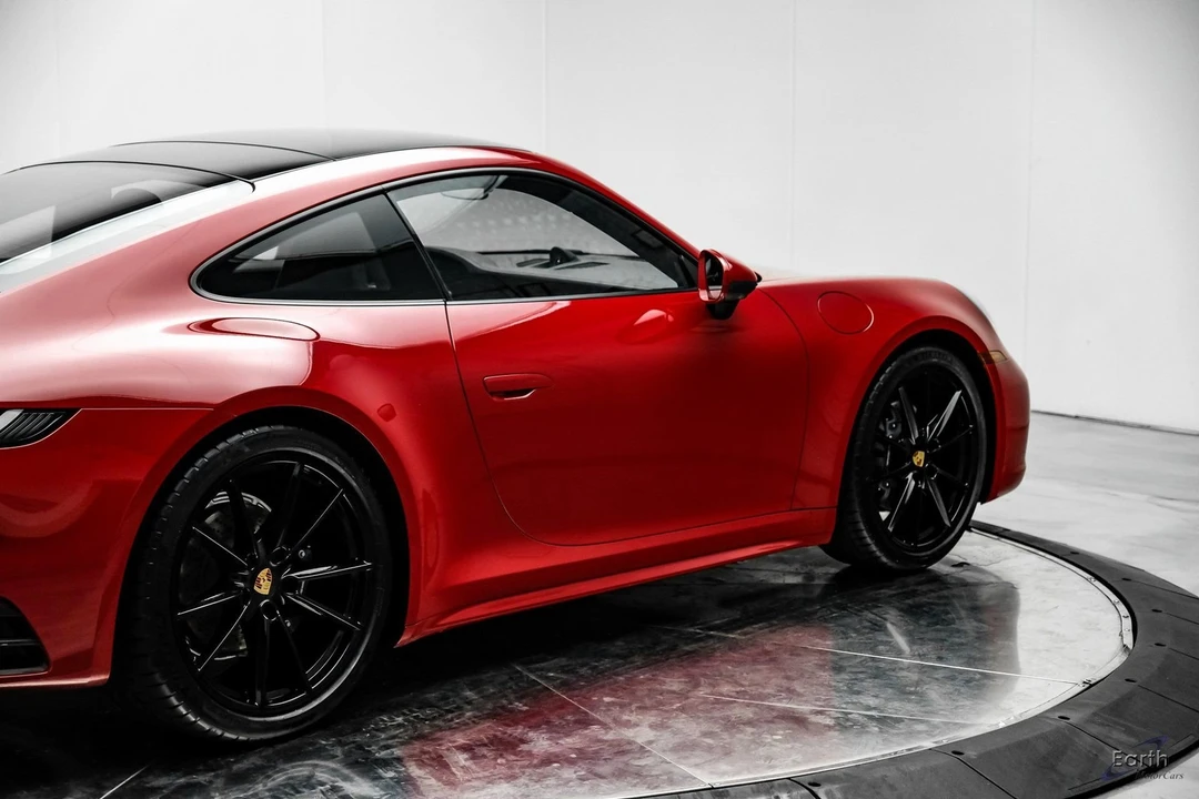2024 Porsche 992 Carrera - Image 17 of 21