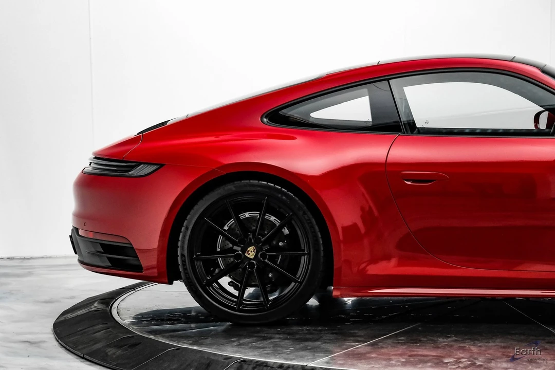 2024 Porsche 992 Carrera - Image 17 of 21