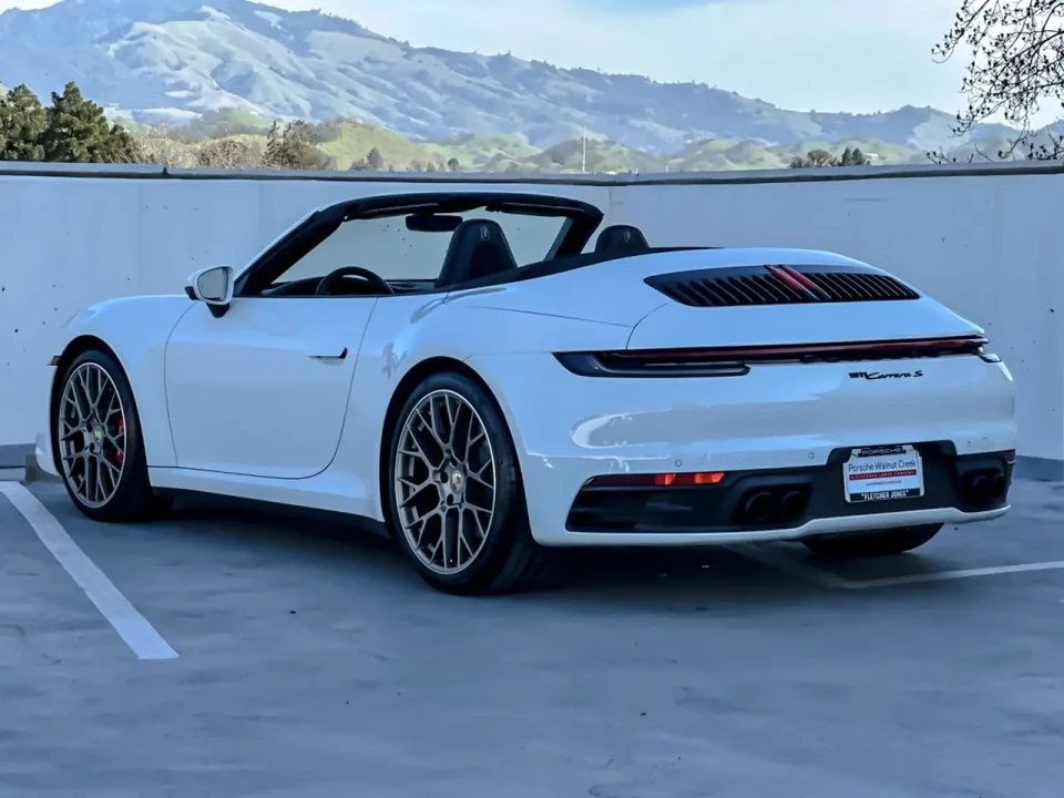 2024 Porsche 992 Carrera S - Image 3 of 10