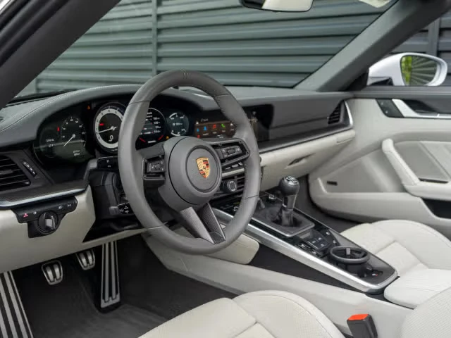 2024 Porsche 992 Carrera S - Image 26 of 31