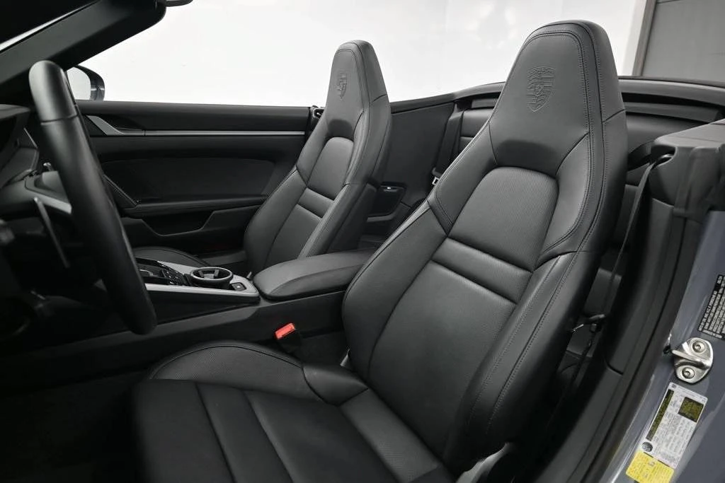 2024 Porsche 992 Carrera S - Image 5 of 5