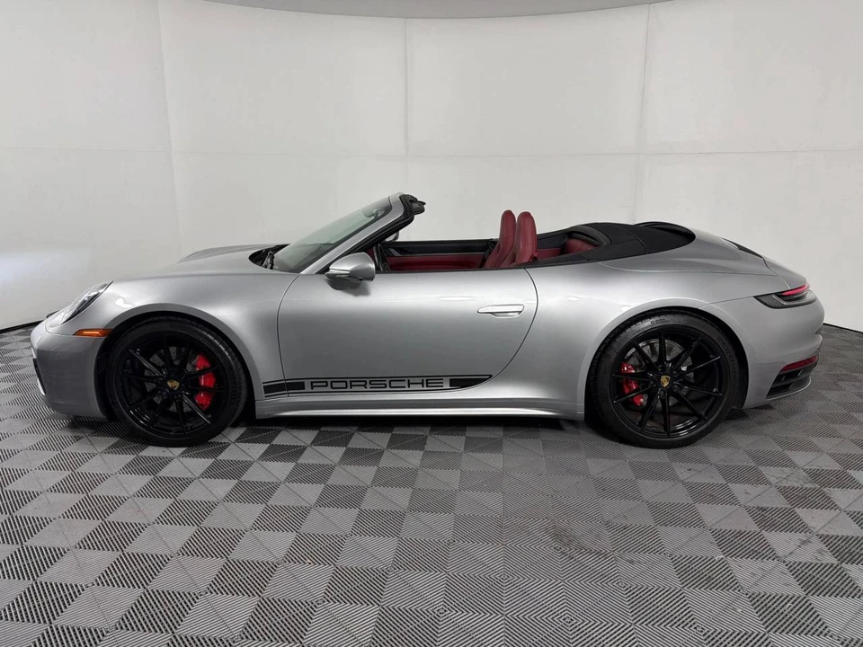 2024 Porsche 992 Carrera S - Image 2 of 5