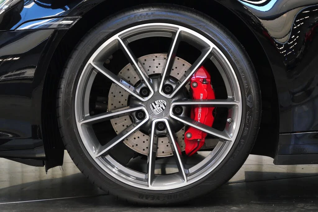 2024 Porsche 992 Carrera S - Image 10 of 31