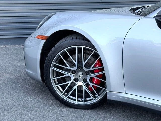 2024 Porsche 992 Carrera S - Image 12 of 31