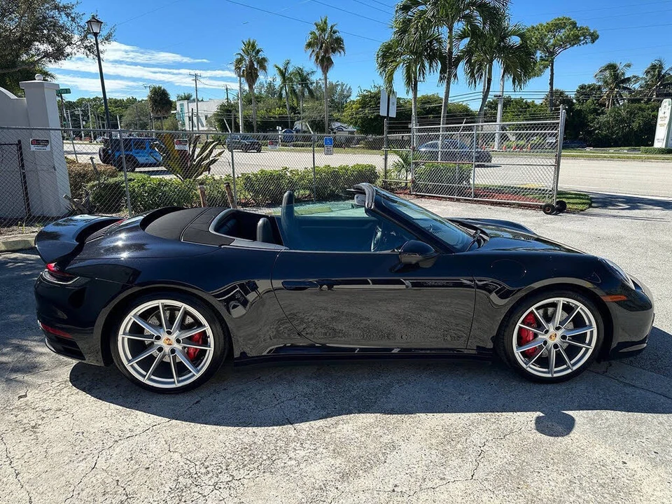 2024 Porsche 992 Carrera S - Image 4 of 31