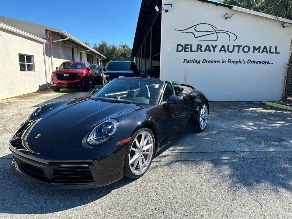 2024 Porsche 992 Carrera S - Image 8 of 31