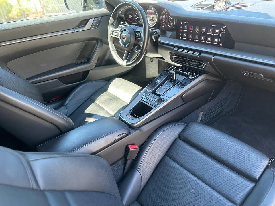 2024 Porsche 992 Carrera S - Image 29 of 31