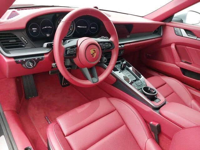 2024 Porsche 992 Carrera S - Image 17 of 31