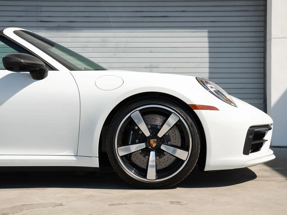 2024 Porsche 992 Carrera S - Image 29 of 31