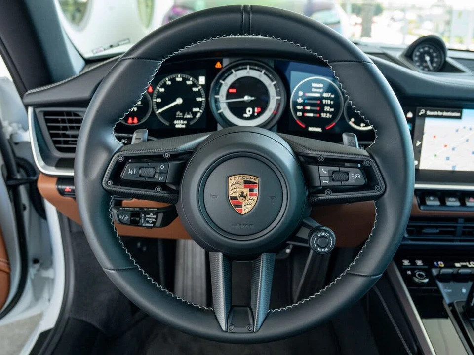 2024 Porsche 992 Carrera S - Image 7 of 31