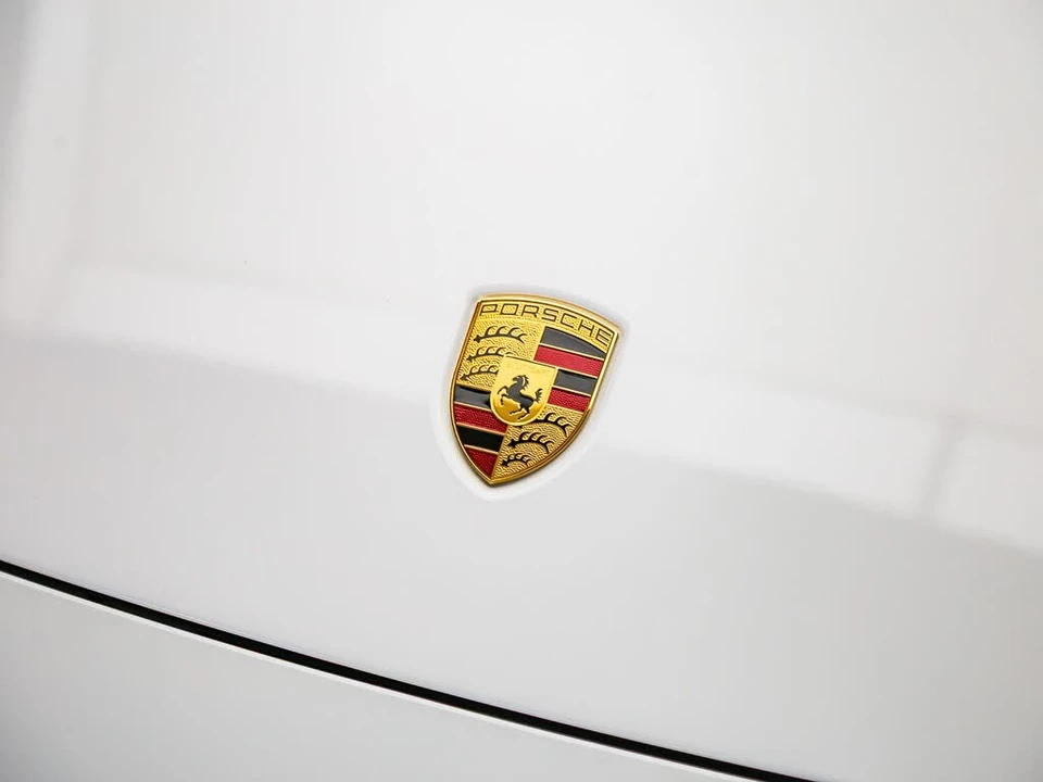 2024 Porsche 992 Carrera S - Image 13 of 31