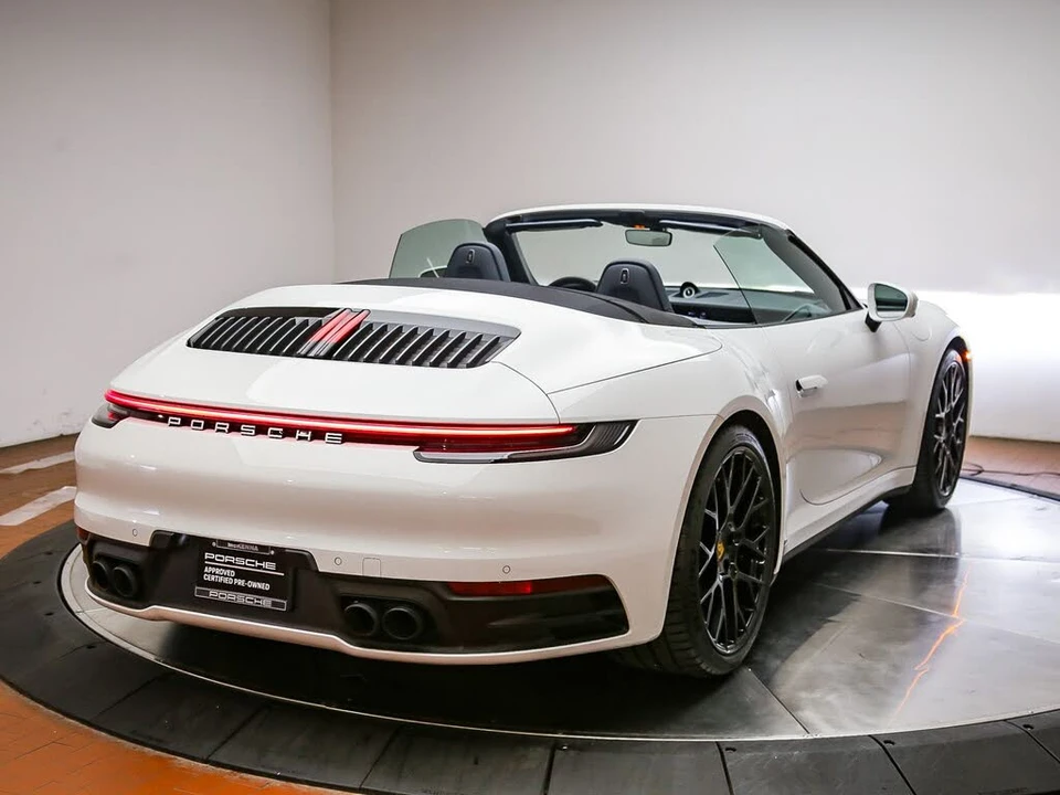 2024 Porsche 992 Carrera S - Image 8 of 31