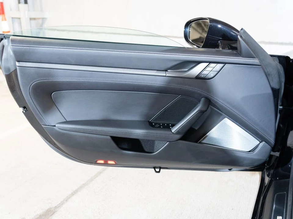 2024 Porsche 992 Carrera S - Image 16 of 27