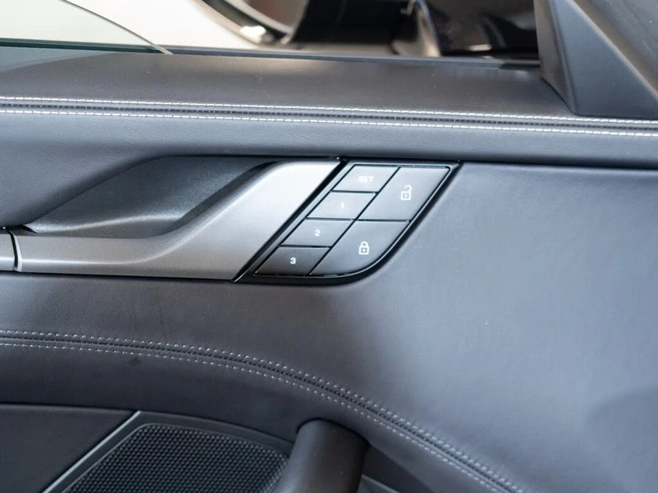 2024 Porsche 992 Carrera S - Image 17 of 27