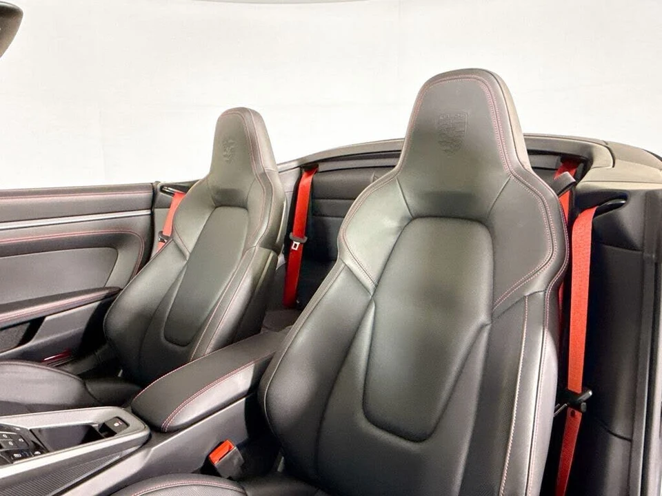 2024 Porsche 992 Carrera S - Image 5 of 31